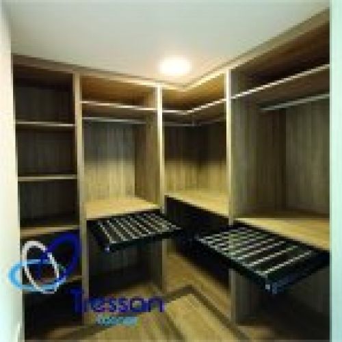 VESTIDOR LAMINADO