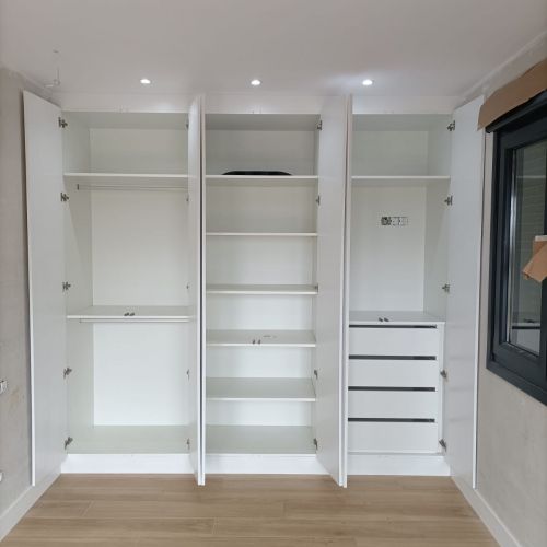 Interior 3 modulos y cajonera