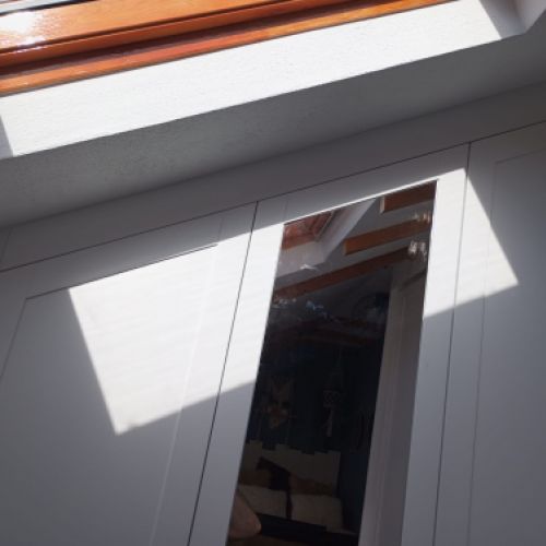 Detalle de la caída en las puertas